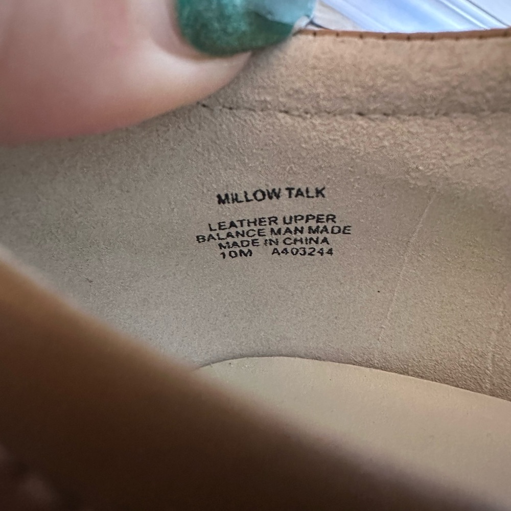 Y2K Kenneth Cole Reaction Leather Pumps - Picture 7 of 7